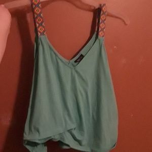 Green rue 21 croptop/shortshirt